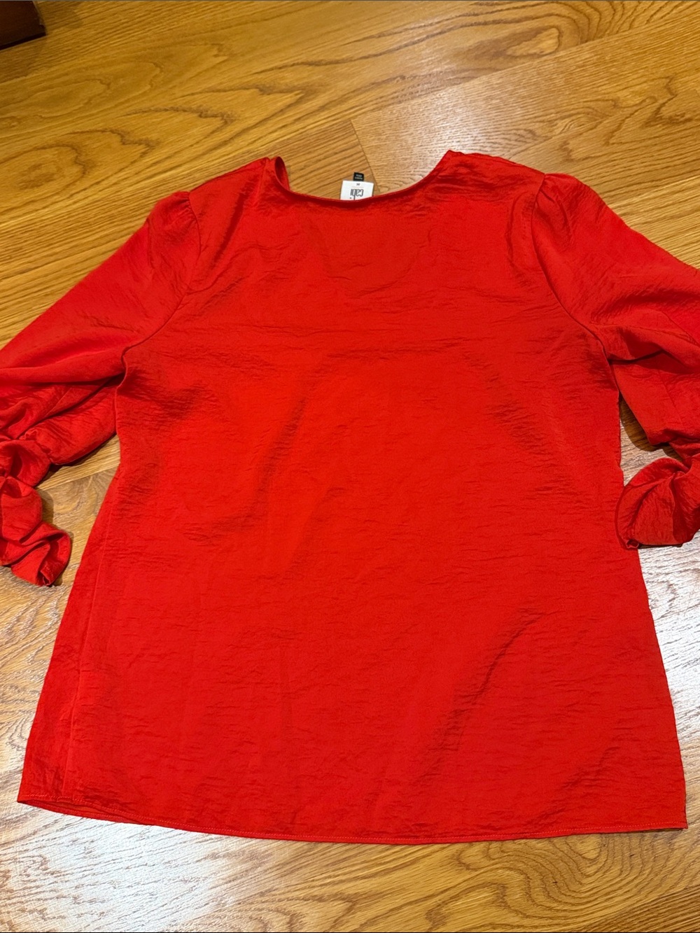 CAbi Red V-Neck Ruched Sleeve Tunic Top - Picture 3 of 3